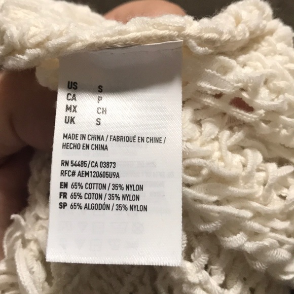 American Eagle Fringe Open Weave Tank - Picture 8 of 8